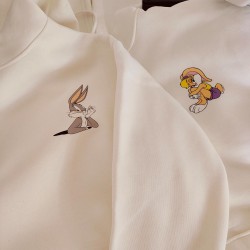 Bugs Bunny & Lola Bunny Kapşonlu Sweatshirt Bugs Bunny & Lola Bunny Kapşonlu Sweatshirt